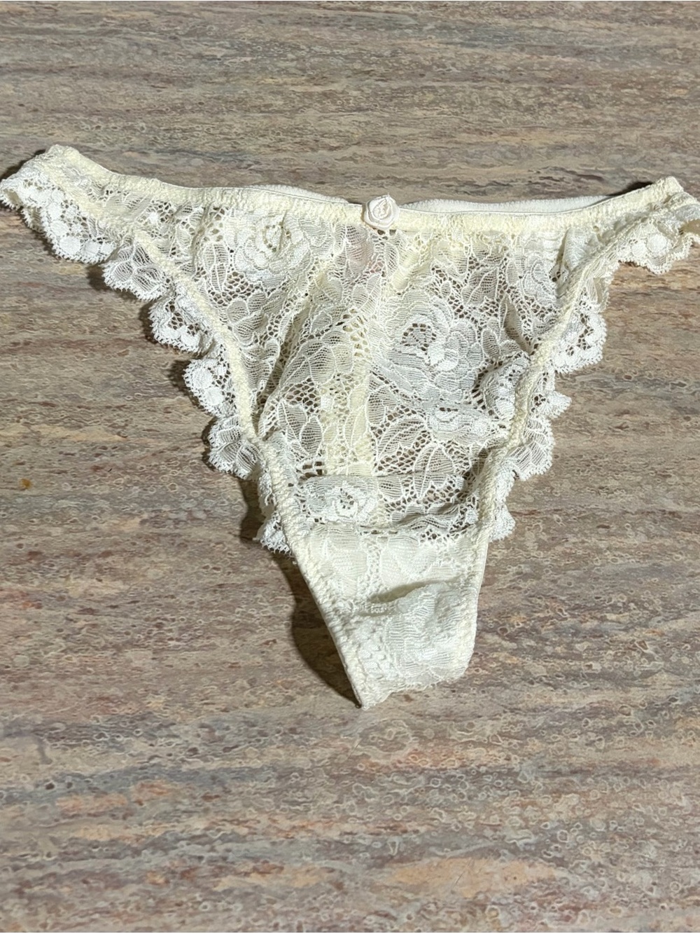 NWOT Victoria's Secret Cream Lace Thong Panty